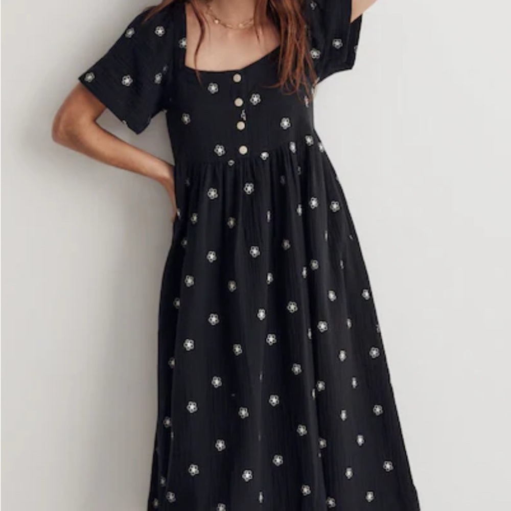 Daisy Embroided lightspun square neck MIDI dress